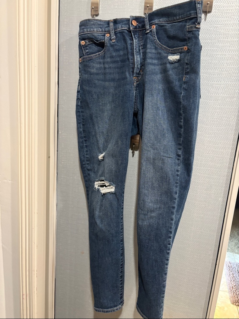 GAP Slim Skinny Distressed Dark Blue Jeans